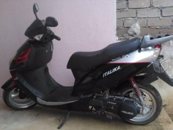 Moto seminueva italika ds150 mod -15