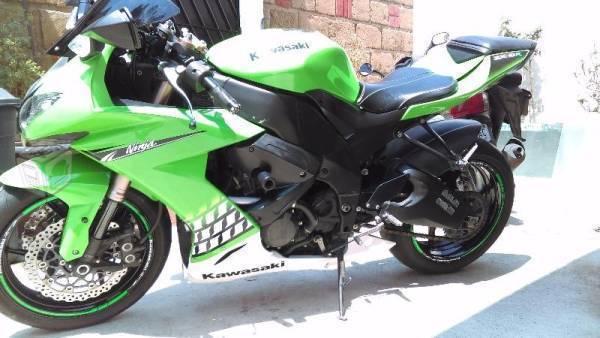 Kawasaki ZX-10 Ninja -08