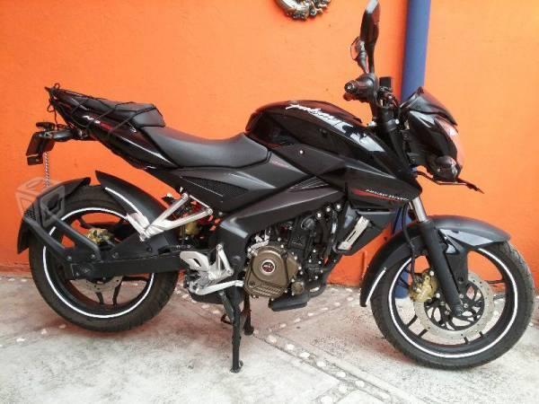 COMO NUEVA PULSAR 200 NS -16