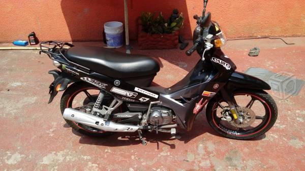 Excelente yamaha crypton -12