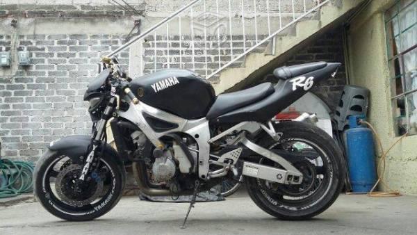 Yamaha R6 600cc -00