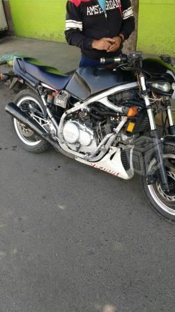 Honda 750cc -93