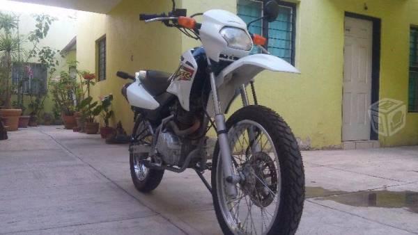 HONDA XR125 TODO PAGADO,POSIBLE CAMBIO -12