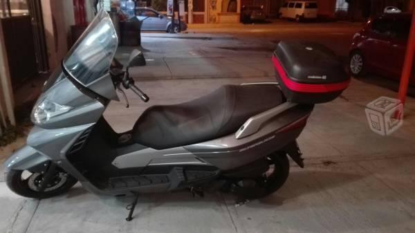 Moto maxiscotter silverblade -16