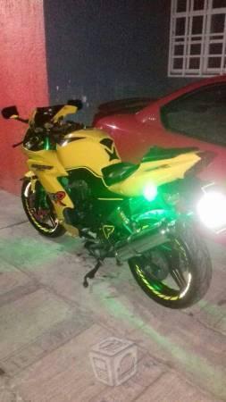 Se vende moto deportiva dinamo -14