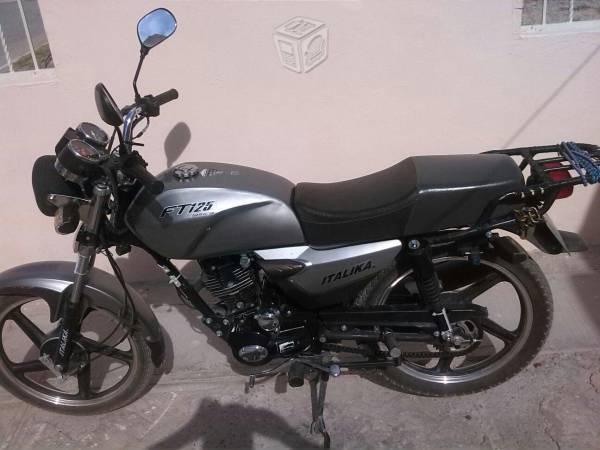 Vendo moto Italika 125 -13