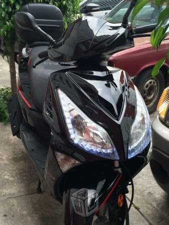 Vendo moto Italika GT175 -15