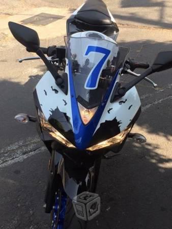 Yamaha R3 -15