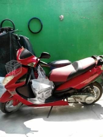 Motoneta italika, factura original, 150 cc ds -12