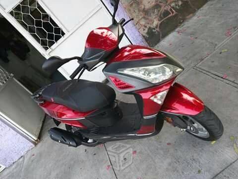 Scooter italika GS 150 Led rojo -15