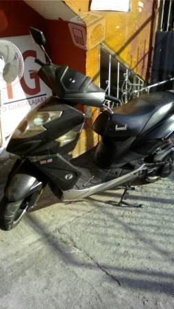 Moto Triton 150 -13