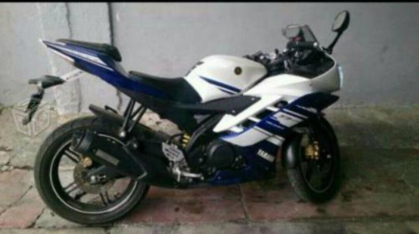 Vendo Yamaha R15 edición especial -15