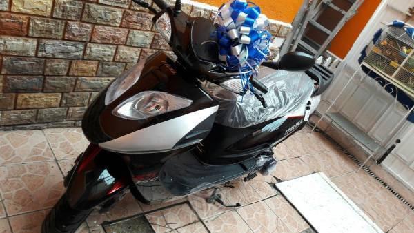 Moto italika xs150 motoneta nueva 0km -16