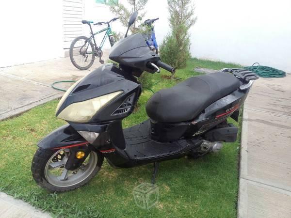 Venta de moto italika -11