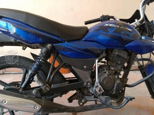 Motocicleta bajaj xcd125 -10