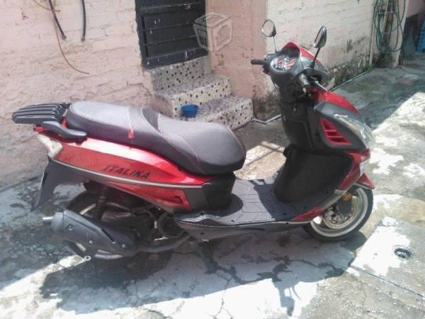 Italika scooter 150cc -11