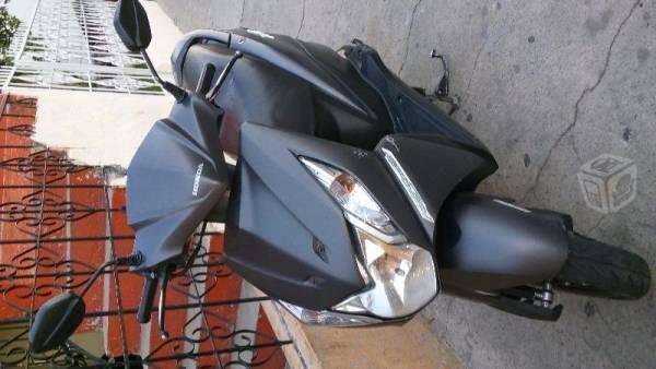 Moto honda Dio