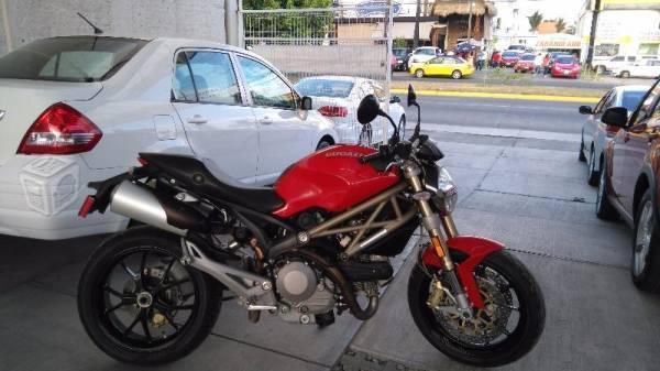 Ducati Monster 796cc 20 Aniversario -13