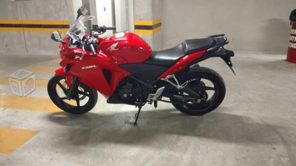 Honda CBR 250 -14