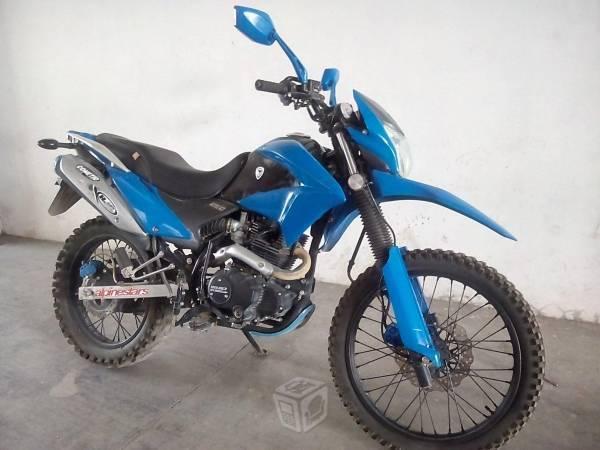 Xeverus 250cc unico dueño -16