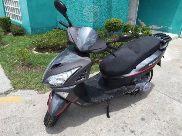 Scooter Mpower MP150T-8 Lifan Scooter Nueva -16