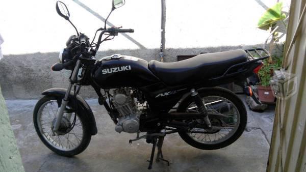 Moto suzuki -15