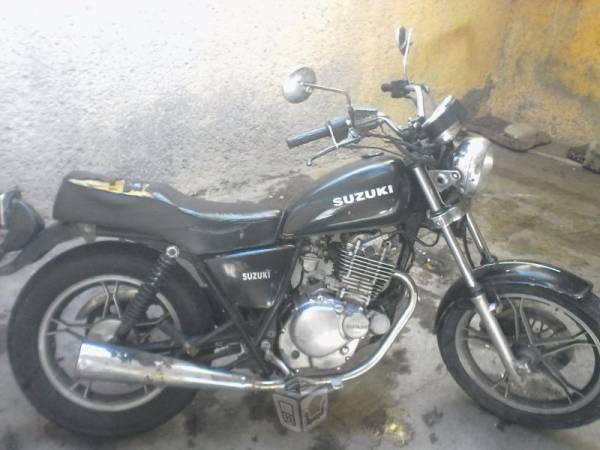 Moto susuki GN 250cc -94