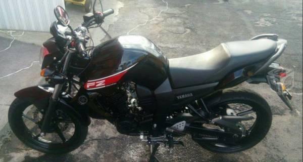 Yamaha FZ16 impecable p/cambio -15