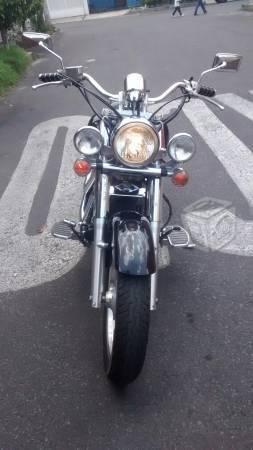 Honda shadow 1300cc -04