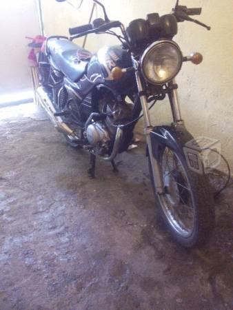 Motocicleta Yamaha 125 -03