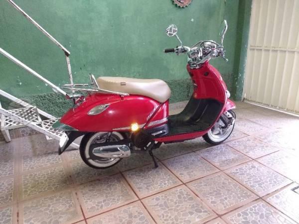 Impecable Vitalia 125cc como nueva muy bonita -14