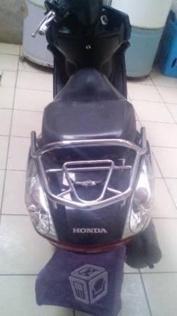 Honda cruising -13