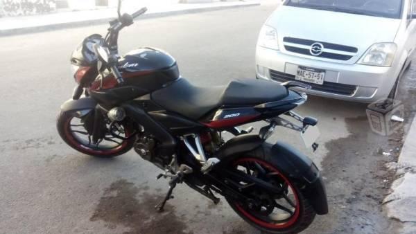 PULSAR 200ns como nueva CAMBIO x AUTO -15