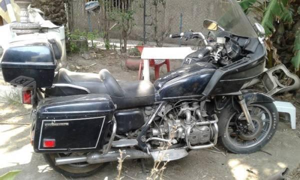 motocicleta honda 1100 -83