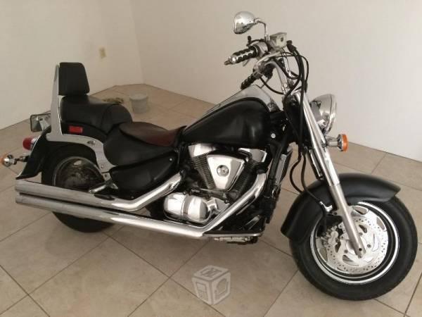 Suzuki intruder 1500cc