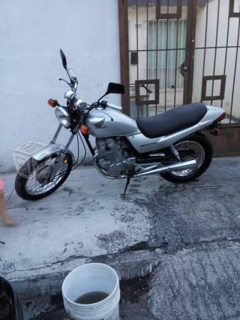 moto honda 250 -06