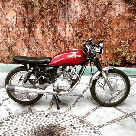 Cafe Racer Honda 125 -14