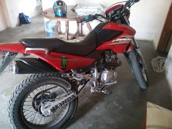 Honda broos. 125 cc -07