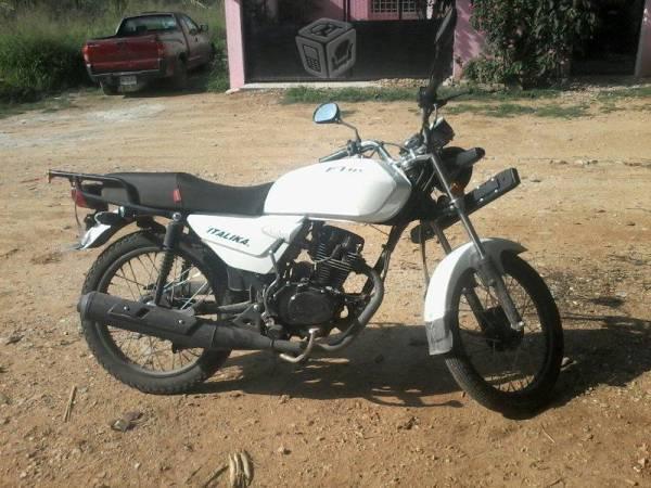 Moto 125 italika -16