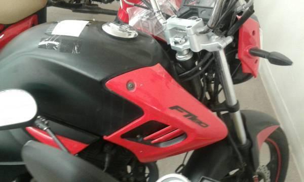 Motocicleta Ft 180 -15