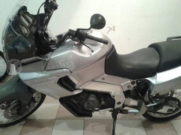 Moto Aprilia Etv Caponord -01