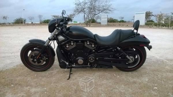Harley Davidson V-rod -08