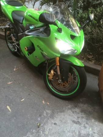 Kawasaki zx6r 636 -06