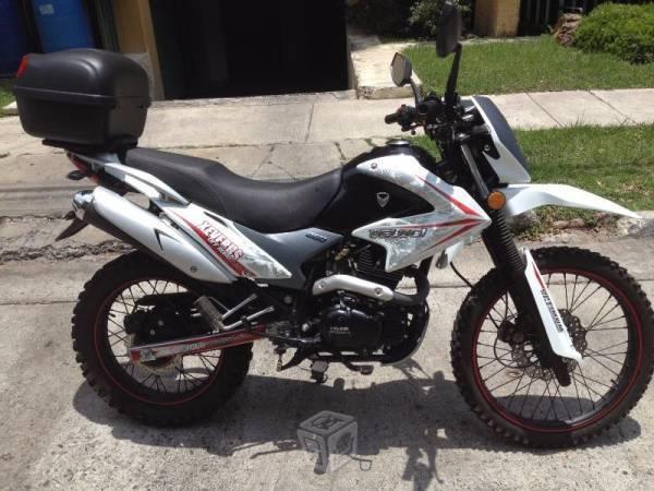 Veloci Xeverus 250cc -15