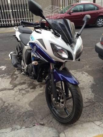 Yamaha fazer sin rodar -16