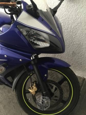 Yamaha r15 -11