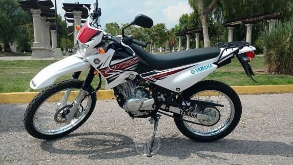 Motocross Yamaha XTZ 125E -16