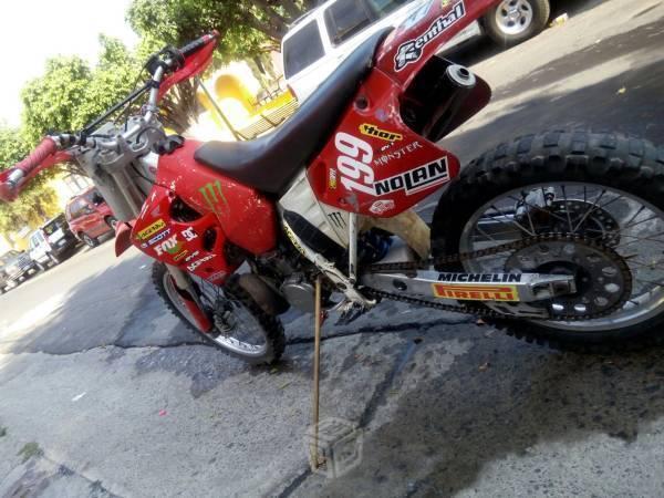 Honda cr250cc -99