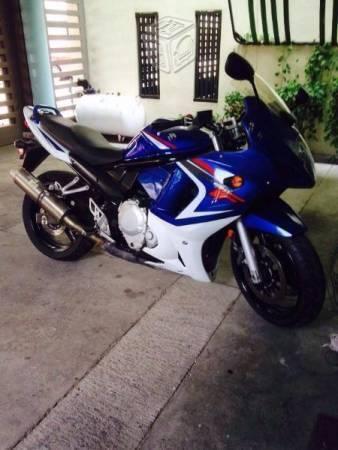 Suzuki GSX 650F deportiva -08