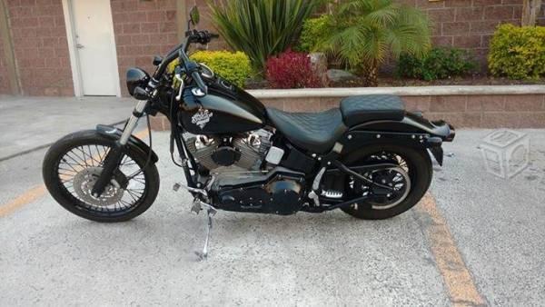 Harley Davidson Softail custom -02